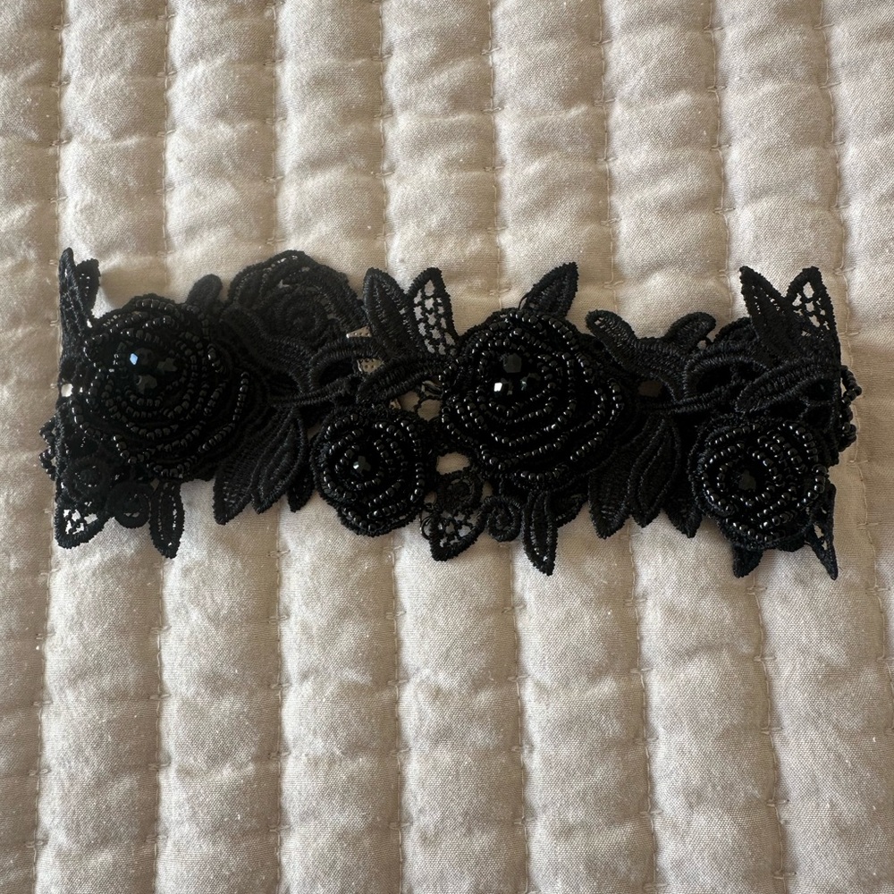 💟 Black choker necklace